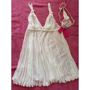 NEW 2pc Betsey Johnson Sheer Babydoll Ivory Pleated Chiffon Lingerie sz S